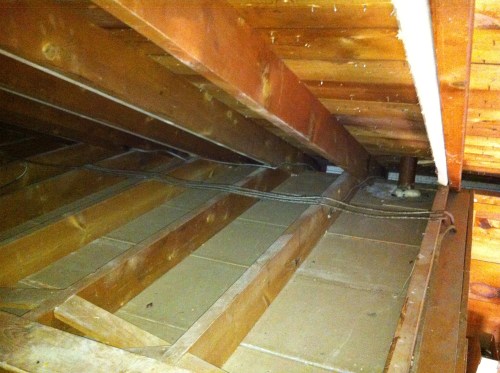 Tight access to perimeter wall